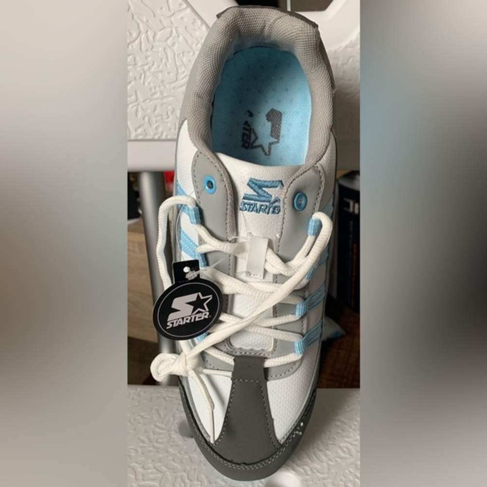Women’s “Starter” sneakers size 10